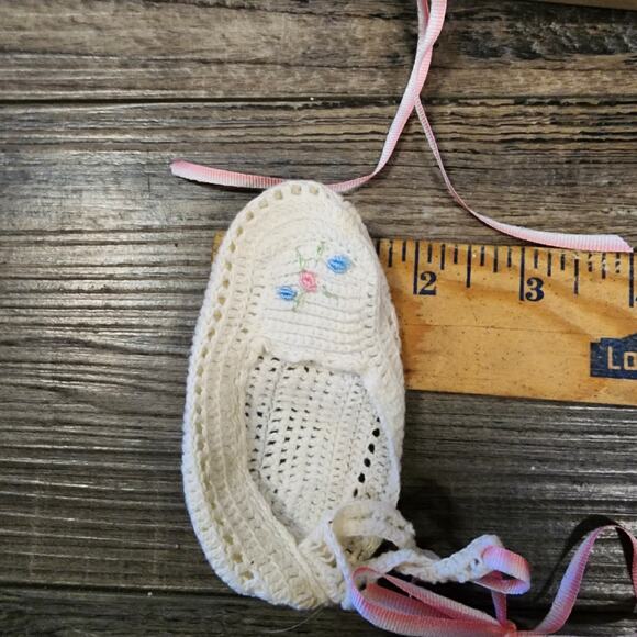 Crocheted baby girl shoes CC - Picture 4 of 4